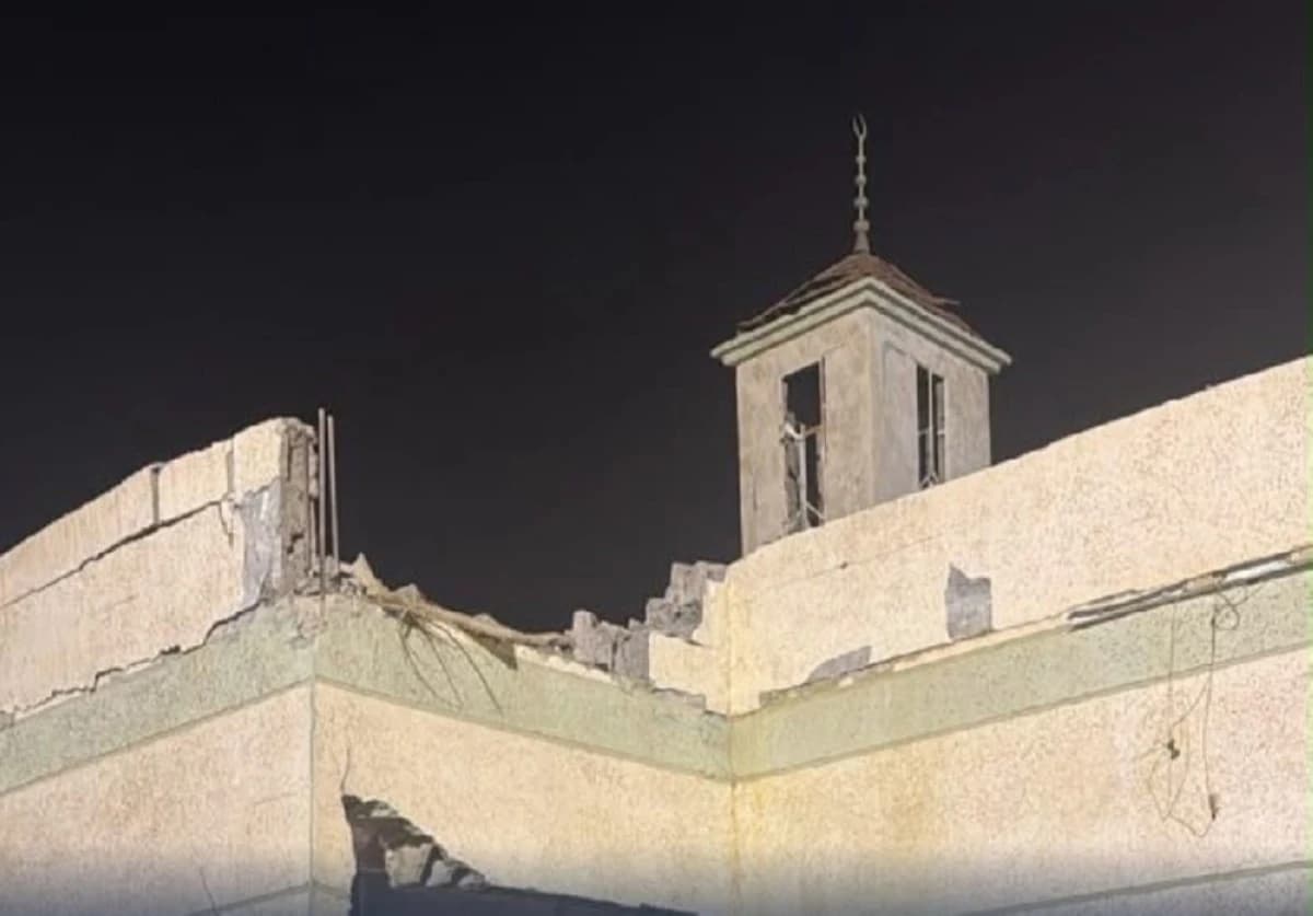 تاريخ الميليشيات الأسود في تدمير بيوت الله من المغول إلى الحوثيين