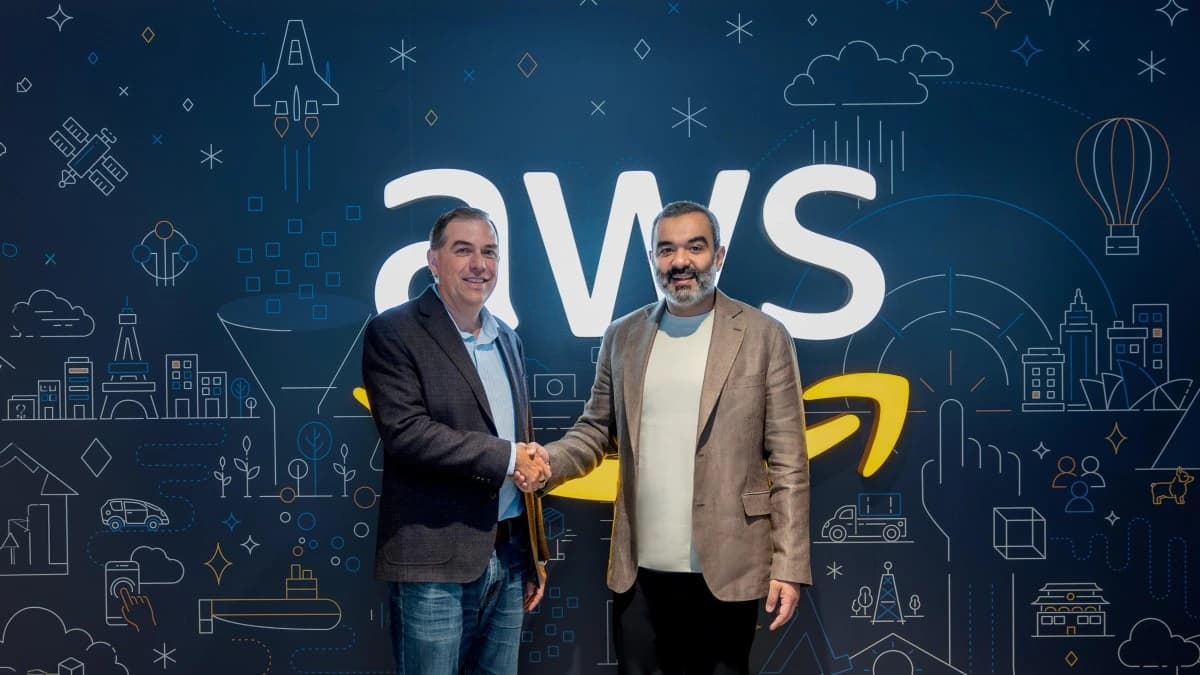 السعودية تبحث تسريع قدرات الذكاء الاصطناعي مع "AWS" و"مايكروسوفت"