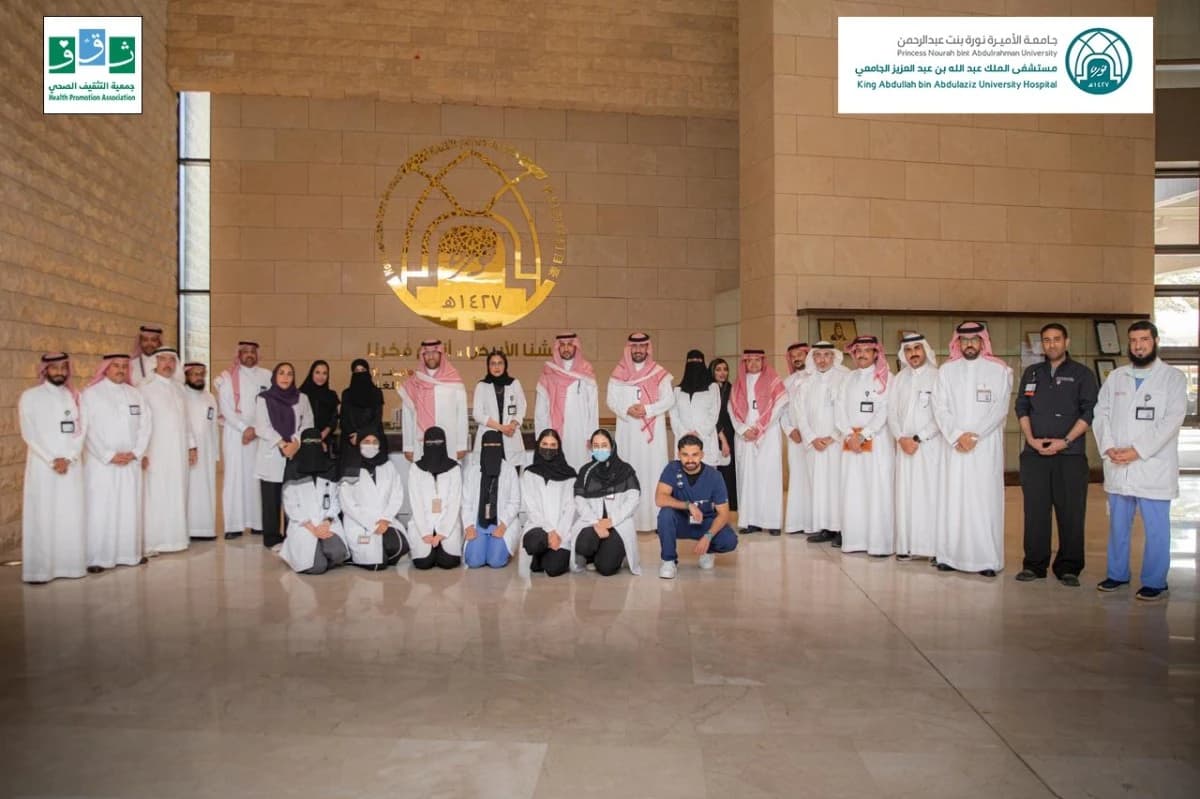 الأمير فيصل بن سلطان يدشن "تبرعك بدمك.. عطاء وأثر" في مستشفى الملك عبدالله الجامعي