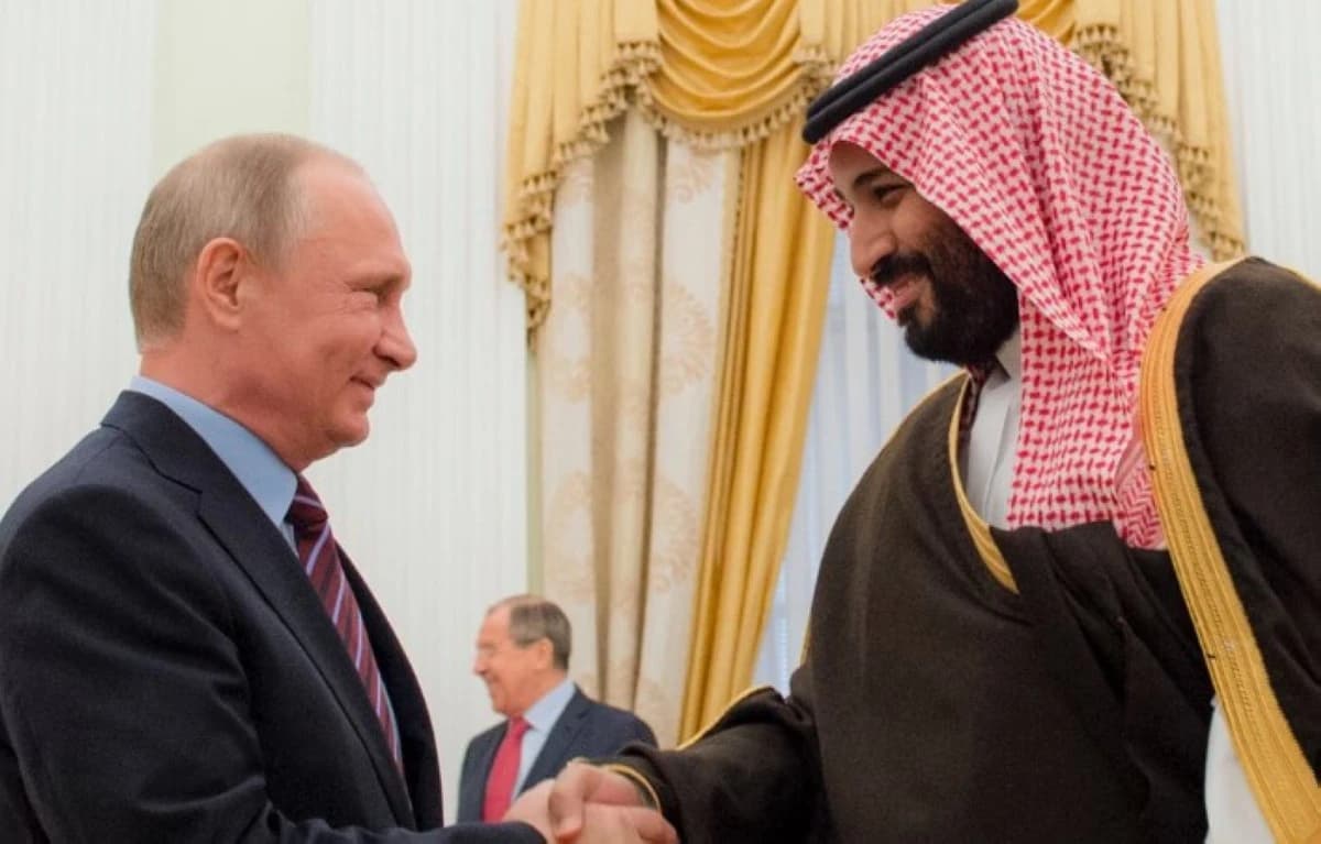 ولي العهد السعودي يبحث مع الرئيس الروسي تداعيات التصعيد على أمن الملاحة البحرية
