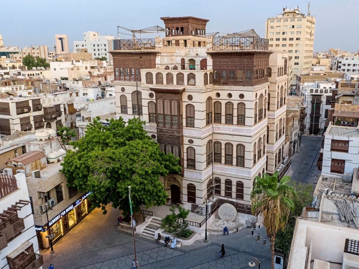 من بوابة البحر إلى وجهة للملايين .. كيف أعيد إحياء جدة التاريخية؟