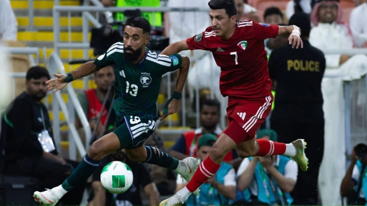 «خليجي 27» .. السعودية تكسب الكويت والعراق وعُمان يتعادلان