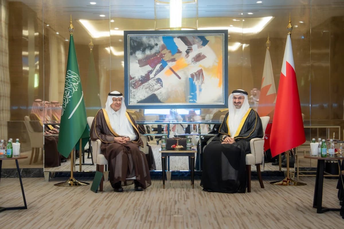 وزير الطاقة وزير الصناعة السعودي يبحث مع وزير الصناعة البحريني تعزيز التعاون في القطاع