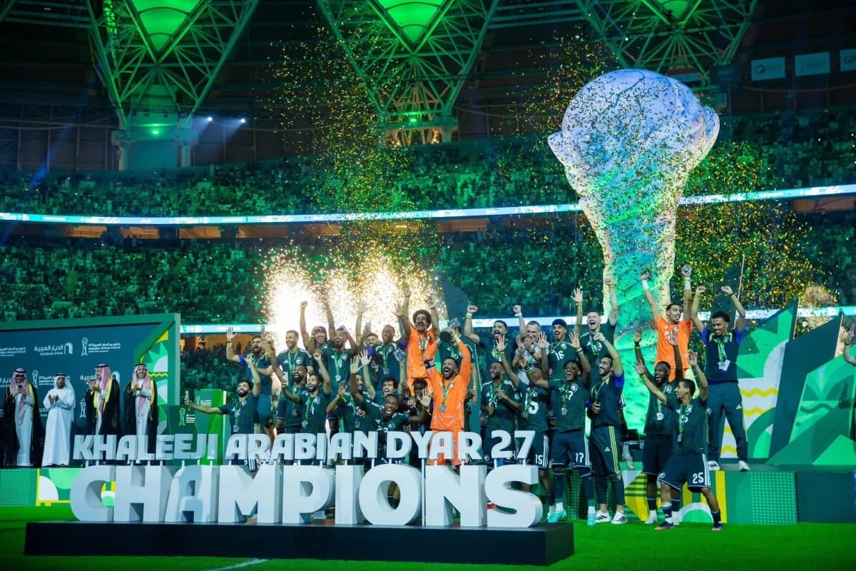 المنتخب السعودي يتوج ببطولة "خليجي 27" ويحصد مليون دولار