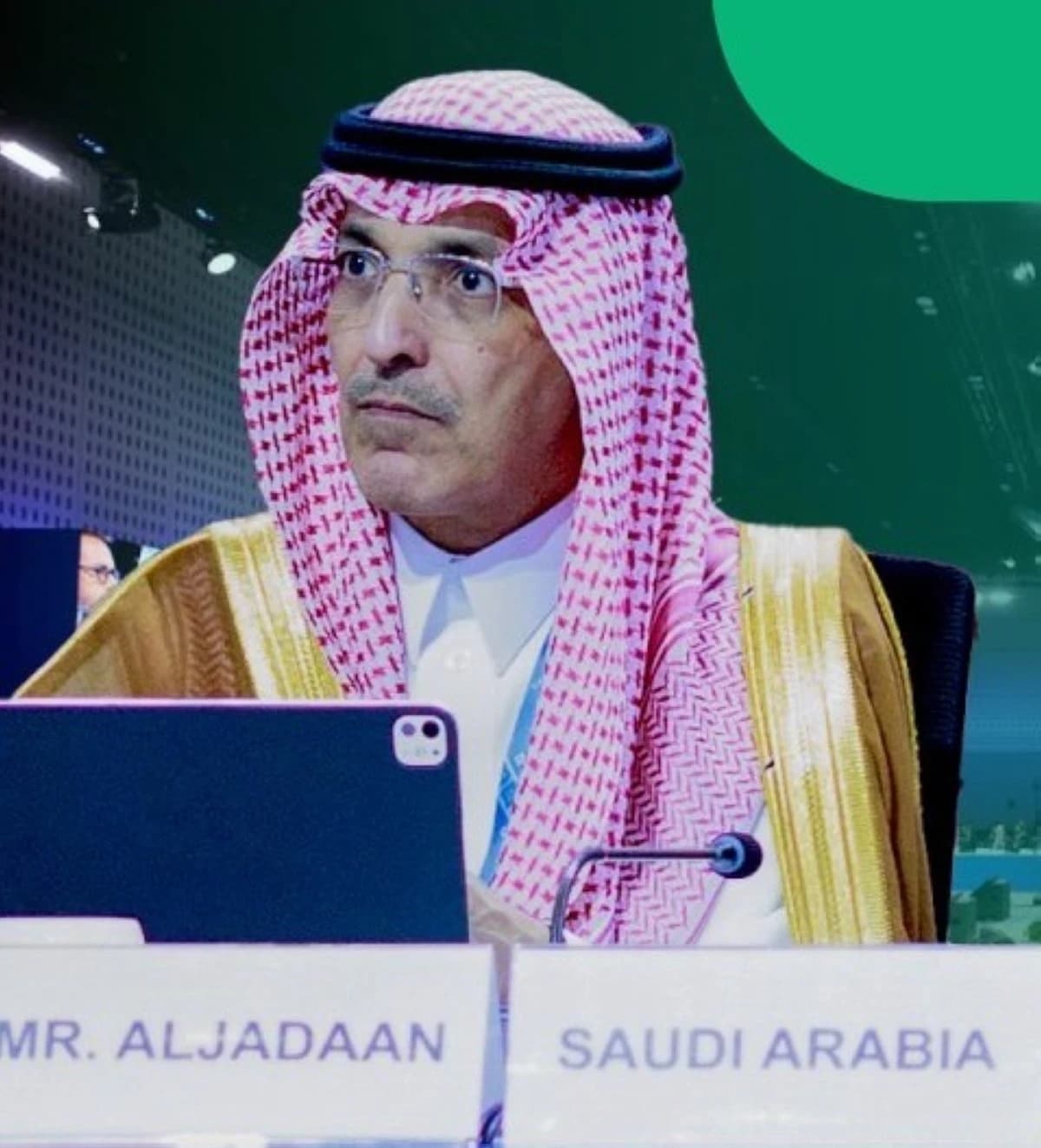 وزير المالية السعودي: الصمود الاقتصادي يتطلب خفض الانكشاف