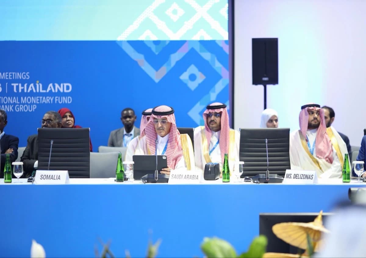 وزير المالية السعودي: الأزمات تحمل في طيّاتها فرصًا لتسريع وتيرة التقدم