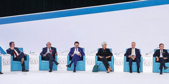 «قمة العشرين» تتعهد بمعالجة تباين النمو الاقتصادي