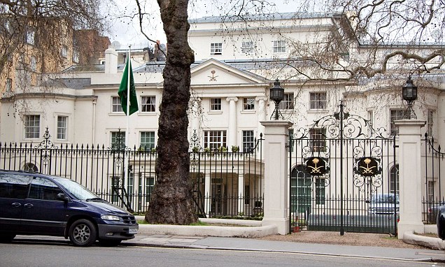 سفارة المملكة في بريطانيا تحذر المواطنين من الأماكن المشبوهة والدخول في مشاحنات