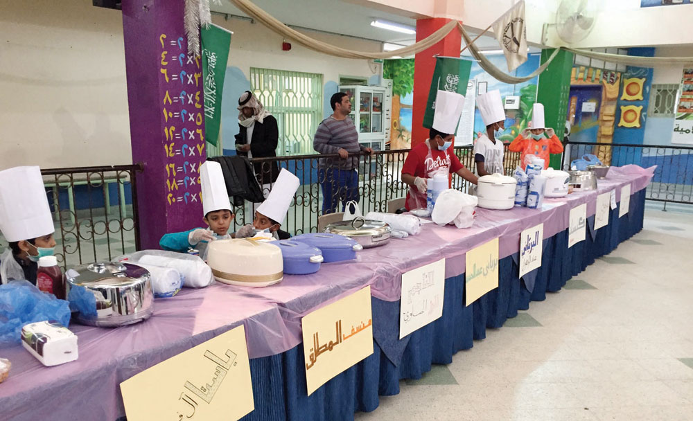 التاجر الصغير .. إبداع وغرس للقيم