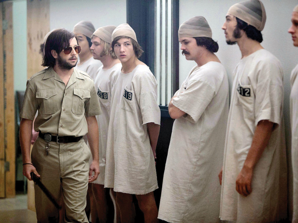 السجين والسجّان .. «قضيتان» تستحقان التجربة