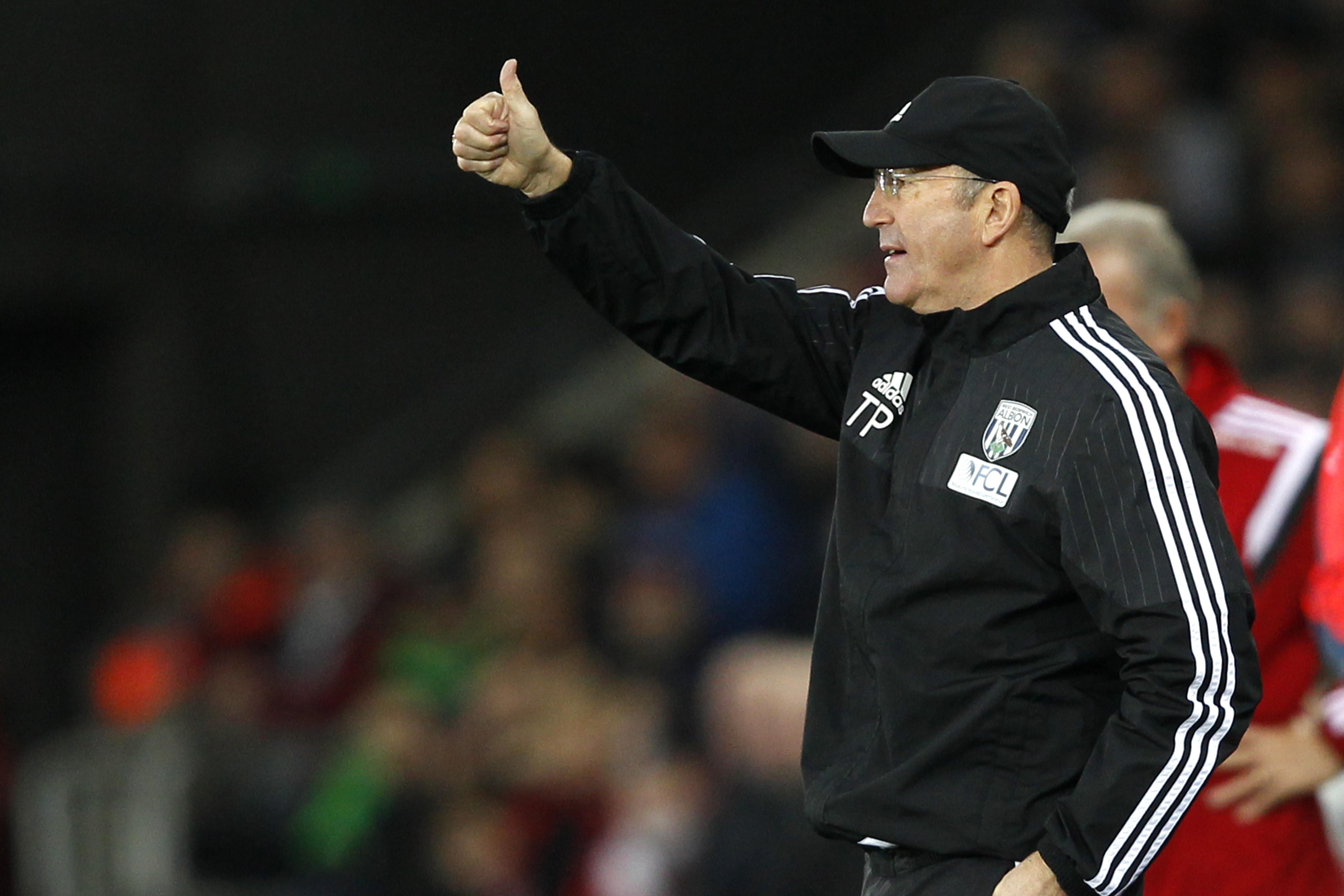 قصة مصورة: ليفربول يسقط ليستر .. ومصير فان غال في مهب الريح .. وبداية خجولة لهيدينك