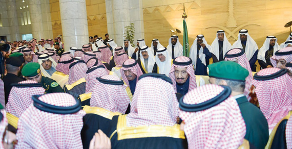 السعودية تسير على قطار «التنمية السريع»