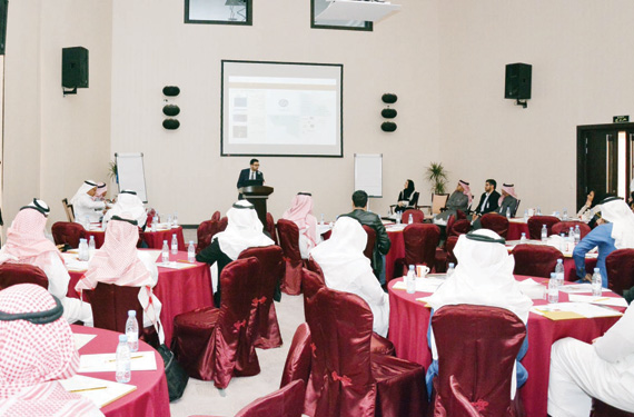 «جائزة الملك خالد» تعقد ورشة عمل الممارسات الرائدة
للتنمية المستدامة