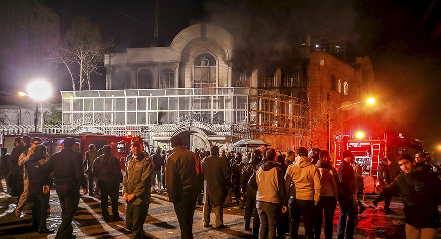 مدير الدراسات الإيرانية والعربية: المثقف الإيراني خجل مما عمله النظام الحاكم في إيران