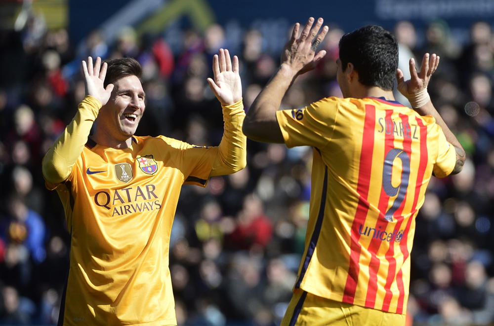 قصة مصورة: برشلونة يهزم ليفانتي ويستعيد انفراده بصدارة الدوري