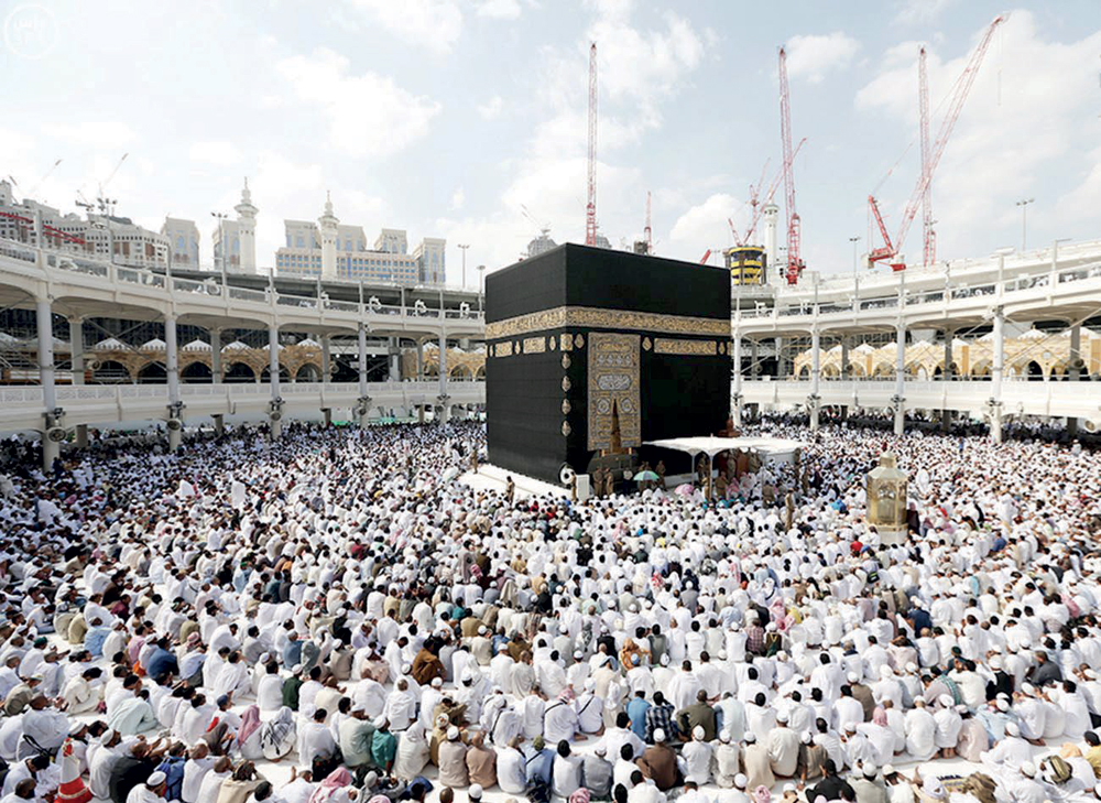 خطيب الحرم المكي يحذر من التهور
في السياسة والإعلام