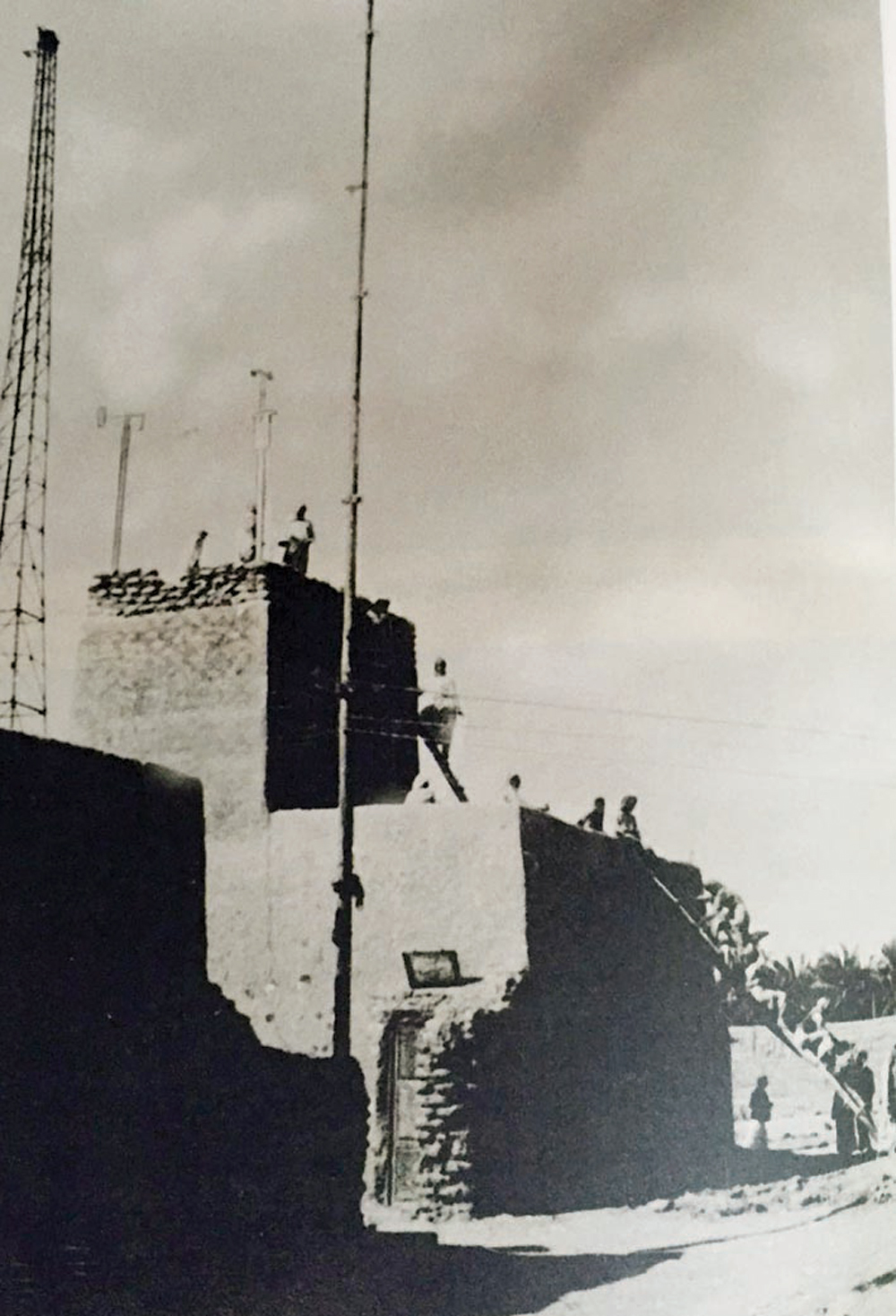 رحالة دبلوماسي .. وقصة اعتذار إيطاليا لقصفها «أنبوب الظهران»