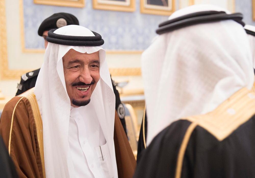 خادم الحرمين الشريفين يصل إلى الرياض