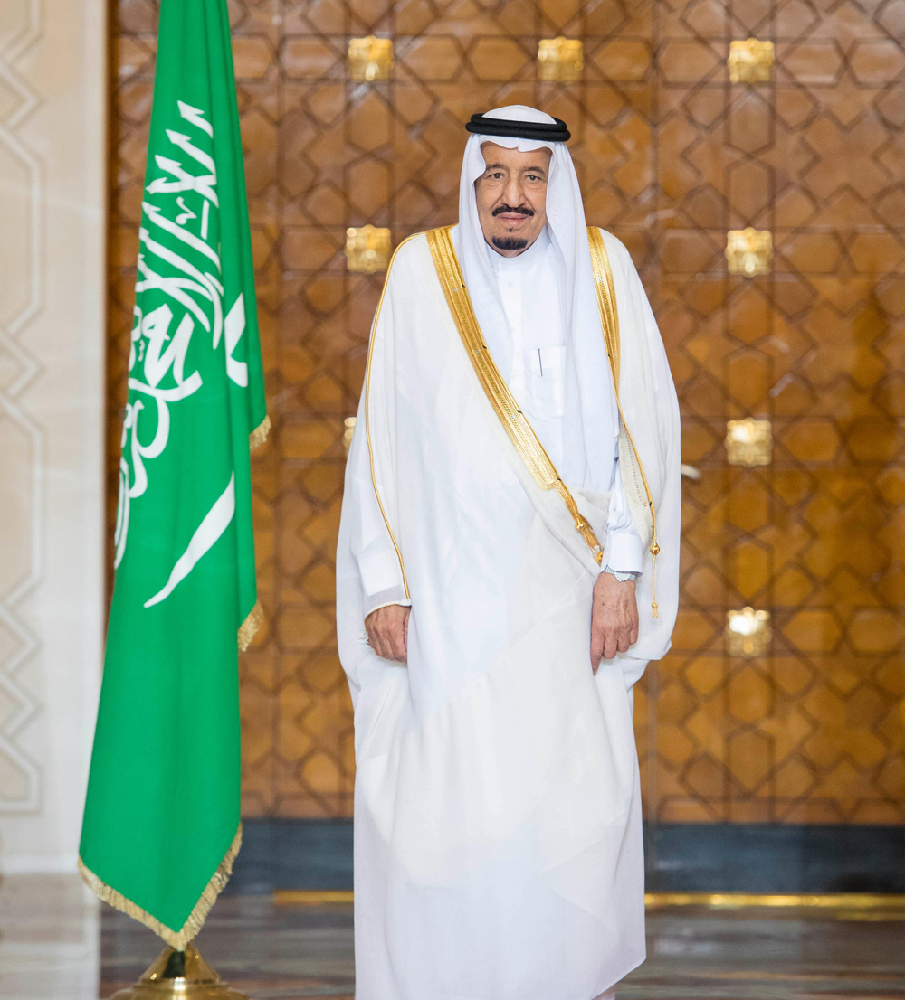 الملك يعلن تشييد جسر بين السعودية ومصر عبر البحر الأحمر .. والسيسي: سنطلق عليه "جسر الملك سلمان"