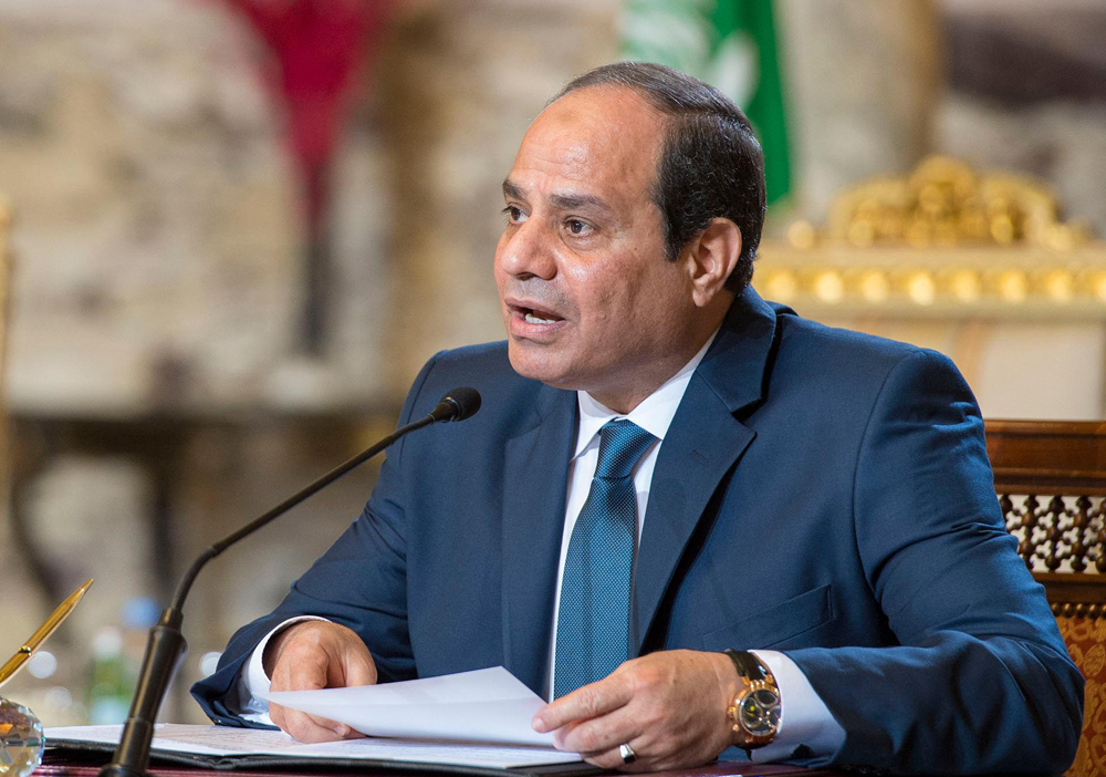 الملك يعلن تشييد جسر بين السعودية ومصر عبر البحر الأحمر .. والسيسي: سنطلق عليه "جسر الملك سلمان"