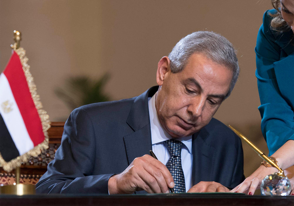 الملك يعلن تشييد جسر بين السعودية ومصر عبر البحر الأحمر .. والسيسي: سنطلق عليه "جسر الملك سلمان"