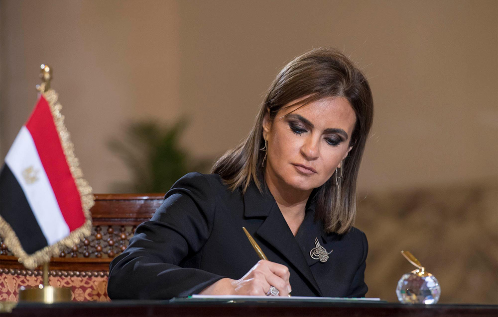 الملك يعلن تشييد جسر بين السعودية ومصر عبر البحر الأحمر .. والسيسي: سنطلق عليه "جسر الملك سلمان"