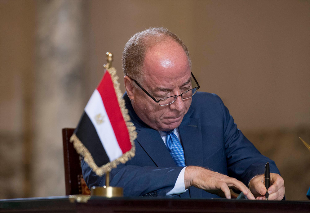 الملك يعلن تشييد جسر بين السعودية ومصر عبر البحر الأحمر .. والسيسي: سنطلق عليه "جسر الملك سلمان"