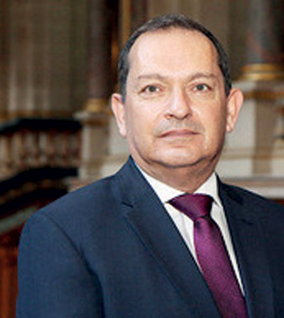 بريطانيا تدرس إنشاء مصانع تجميع سيارات في السعودية