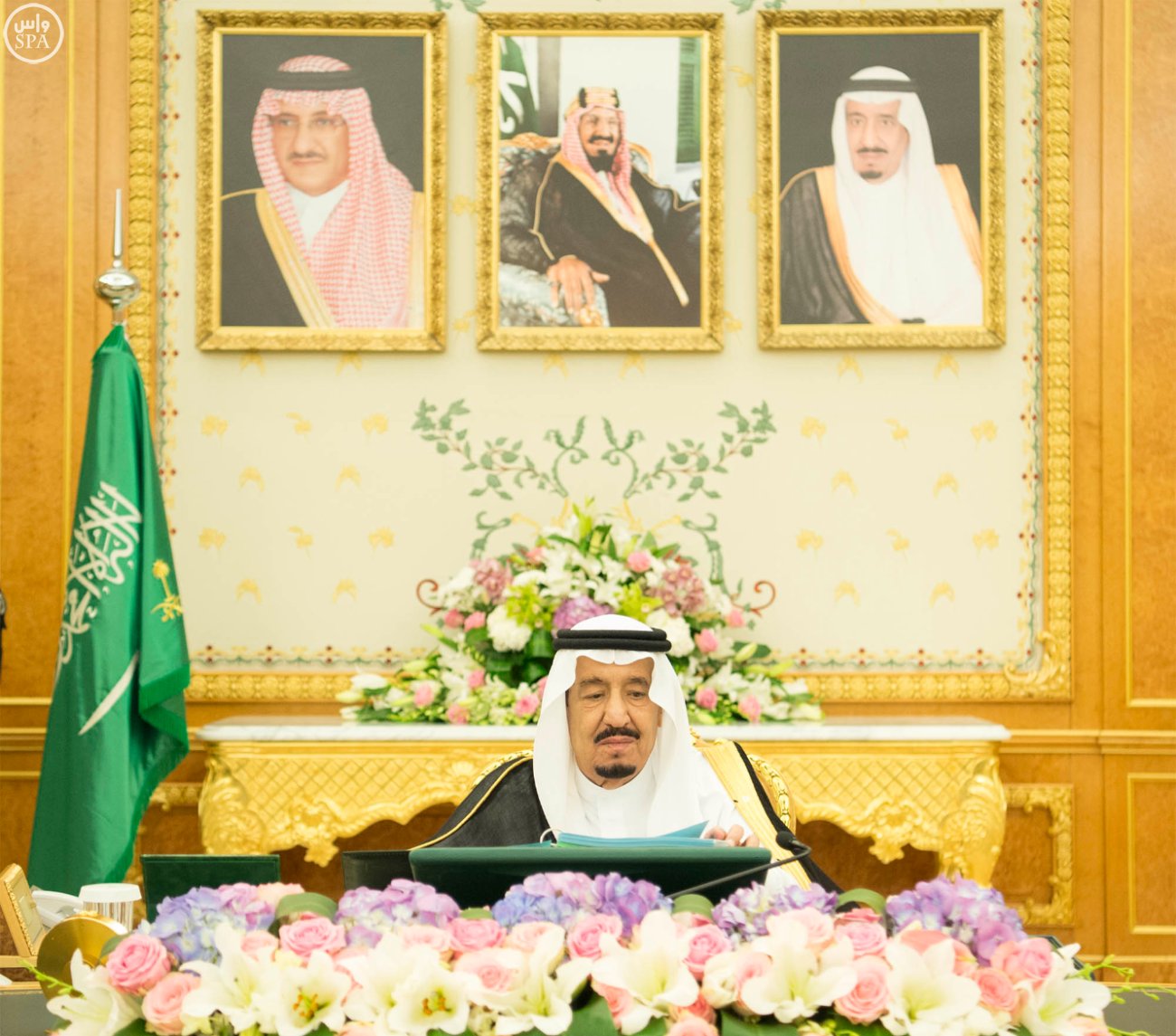 مجلس الوزراء يوافق على تعديل لائحة الترقيات في  الخدمة المدنية