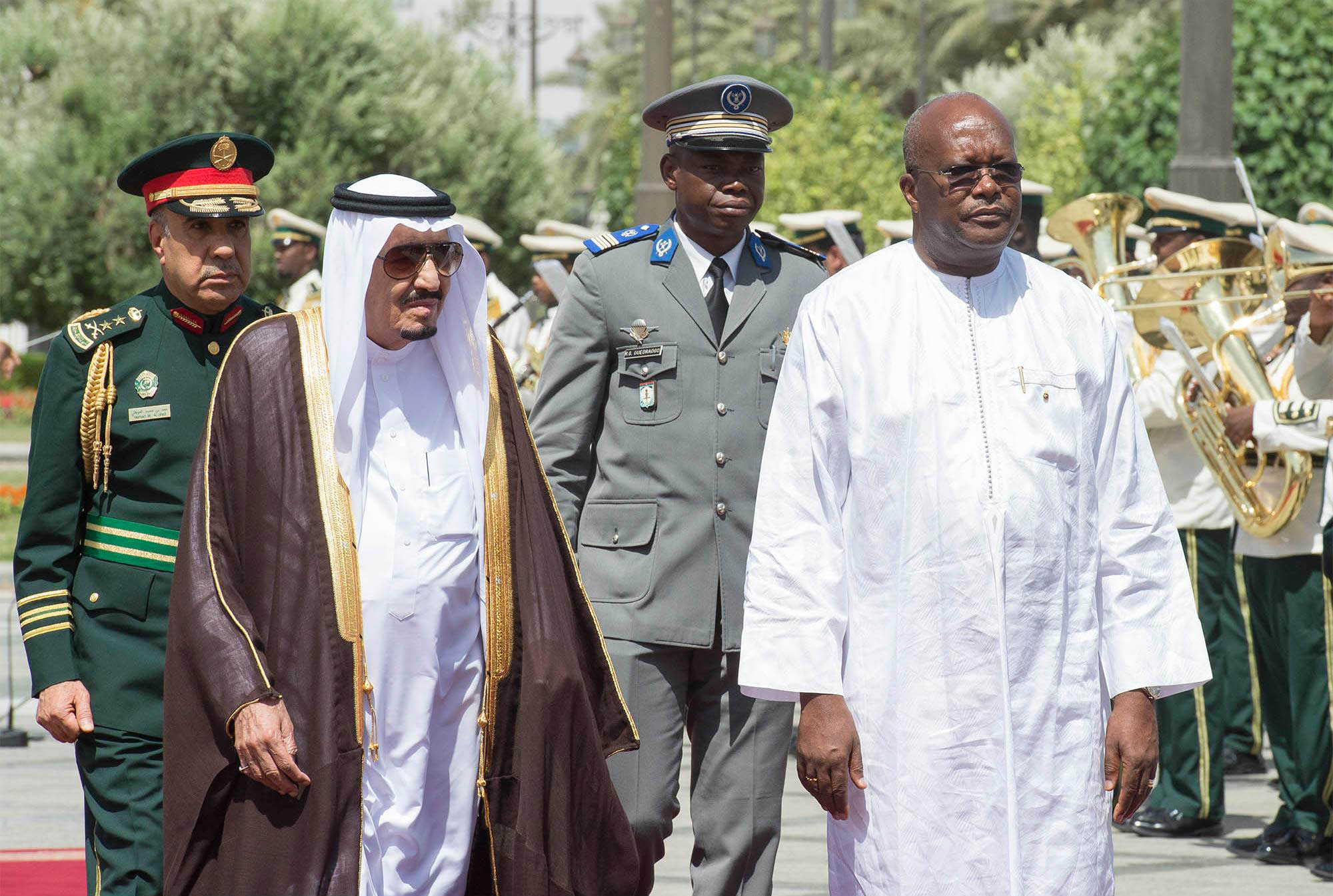 خادم الحرمين ورئيس بوركينا فاسو يشهدان توقيع اتفاقية تعاون في مجال مكافحة الجريمة