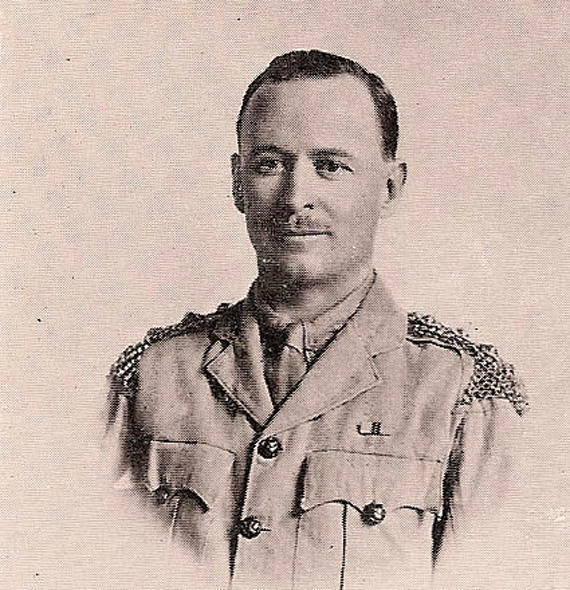 أبو سعود .. سياسي بريطاني أرضعته بدوية فعشق الصحراء