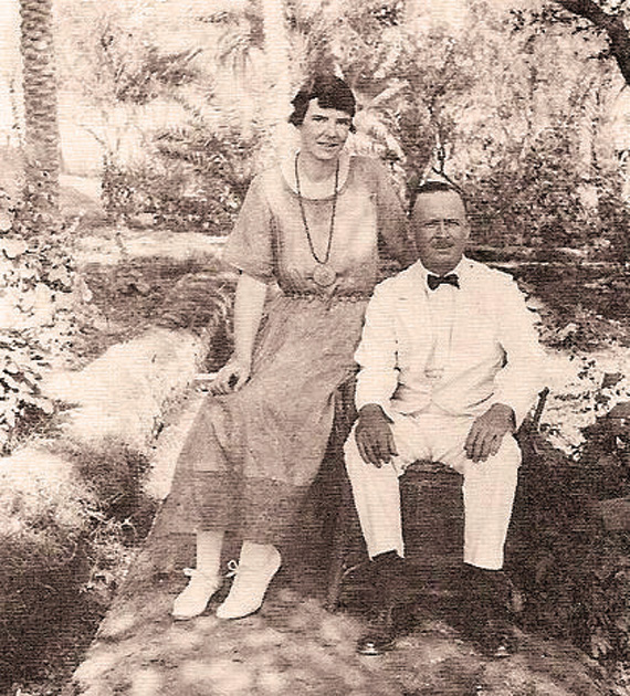 أبو سعود .. سياسي بريطاني أرضعته بدوية فعشق الصحراء