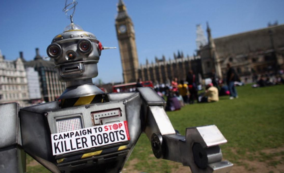 بريطانيا تعوض المهاجرين بعد خروجها الأوروبي بالروبوتات