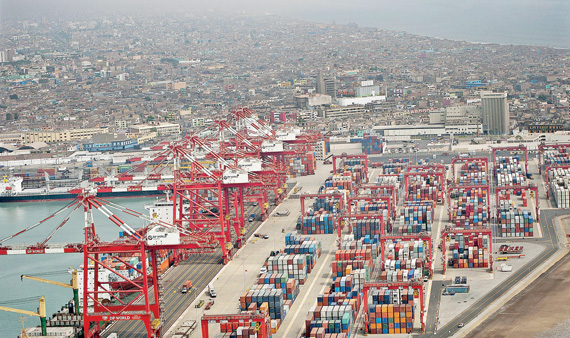 «موانئ دبي» تفوز بامتياز توسعة وتشغيل محطة حاويات في كندا