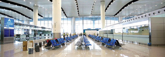 نقل رحلات «ناس» الداخلية إلى الصالة الخامسة في «مطار الرياض» .. و«السعودية» قريباً