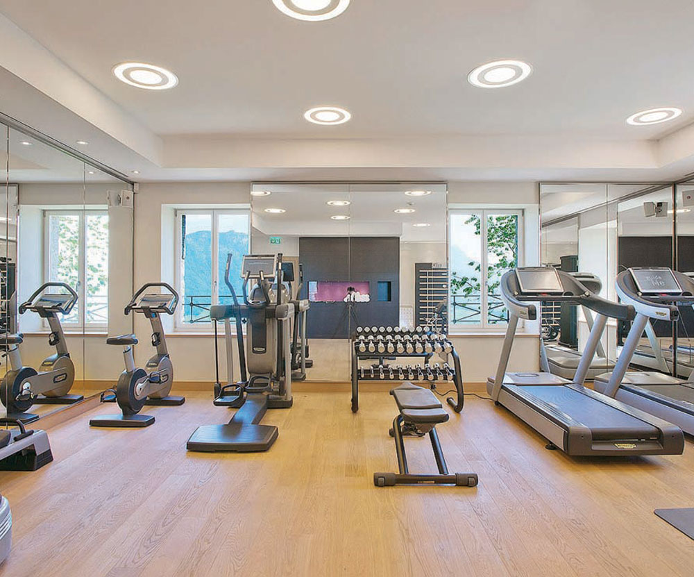 سيتم تدشين مقرين للنادي في حيين مكتظين بالسكان.«الاقتصادية»