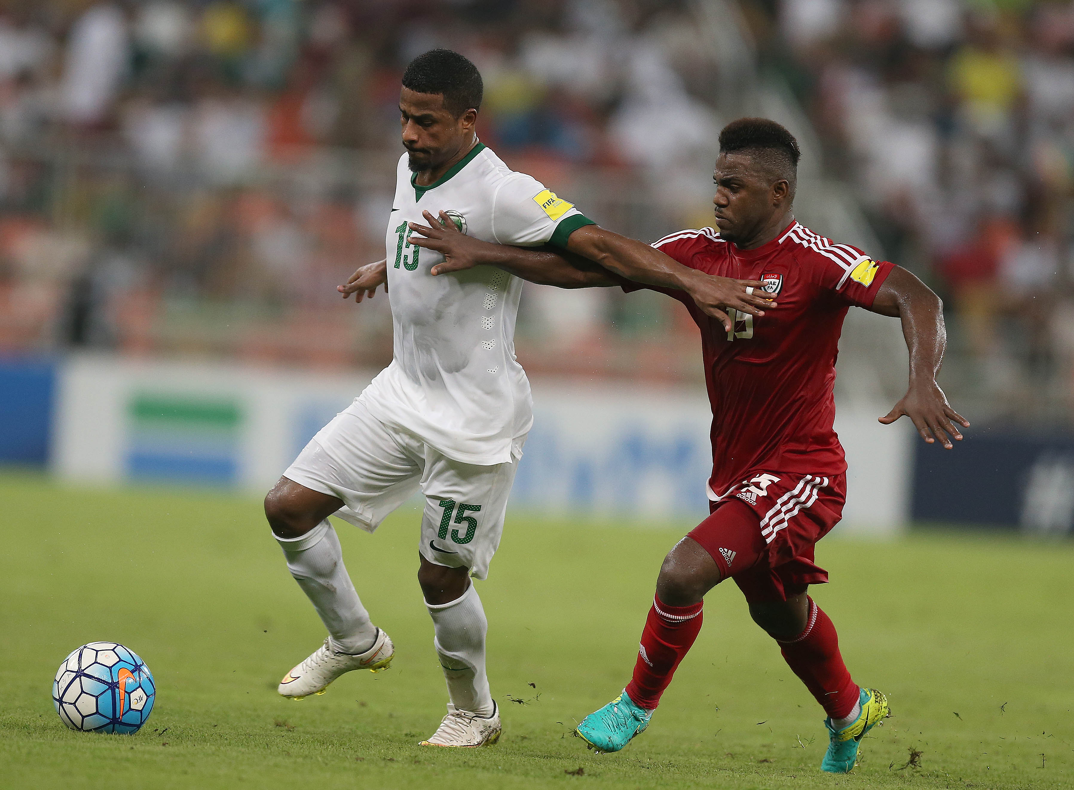 الأخضر.. متصدر لا تكلمني