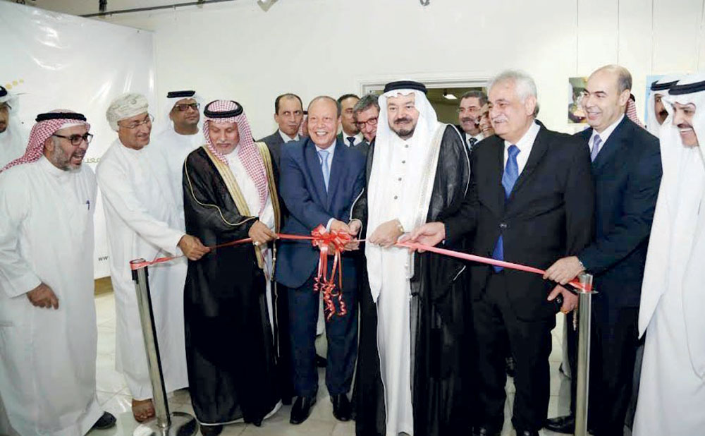 حضر حفل الافتتاح القنصل العام لتونس بجدة، وعدد من أعضاء السلك الدبلوماسي.