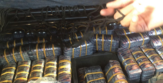 الحبوب المضبوطة كانت مُخبأة أسفل سرير سائق الشاحنة. "الاقتصادية"