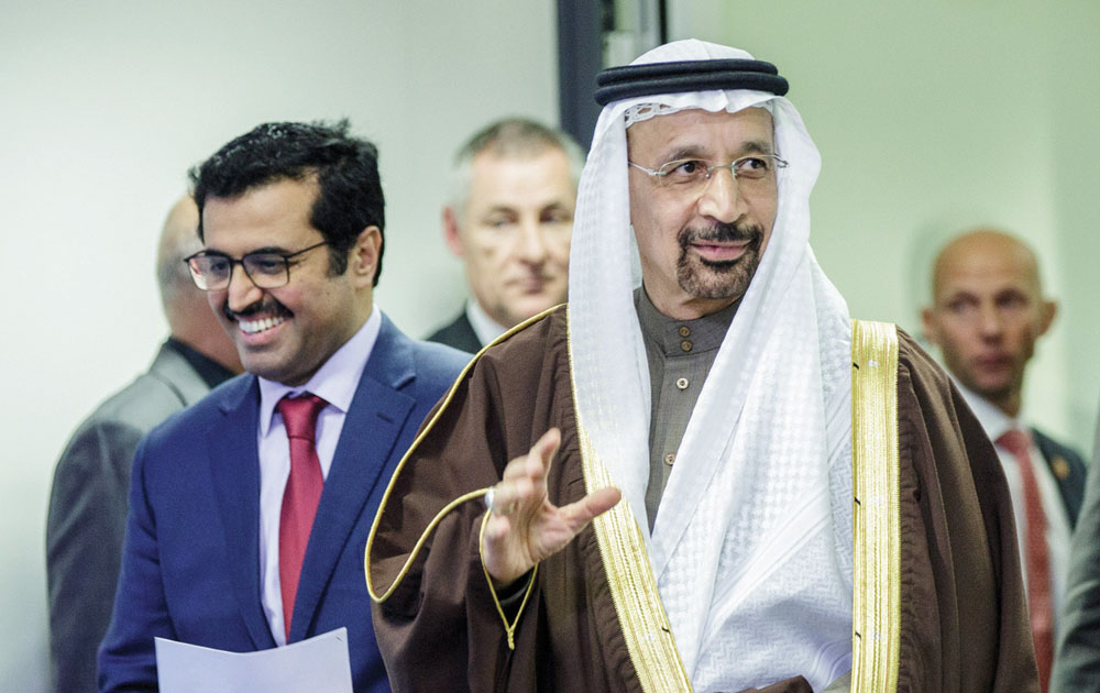 م. خالد الفالح عقب اجتماع «أوبك» والمنتجين المستقلين في فيينا مساء البارحة الأولى. "ا ب ا"