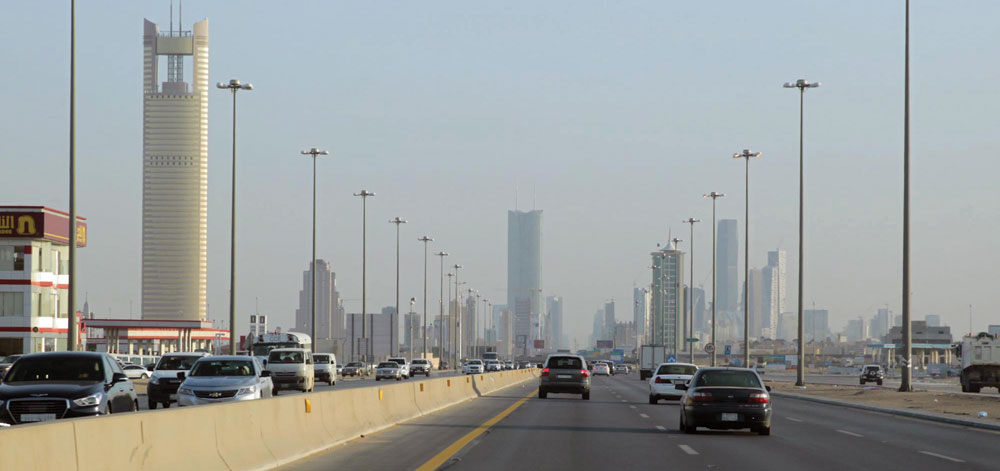 الموازنة تكشف مدى التزام المملكة بالمضي قدما في تحقيق "رؤية 2030".