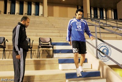 الهلال يحل أزمة الظهير الأيمن بمسعد الأهلي