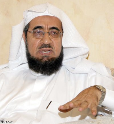 لا أنسى علقة ساخنة تلقيتها من والدي أنقذتني من الدلع