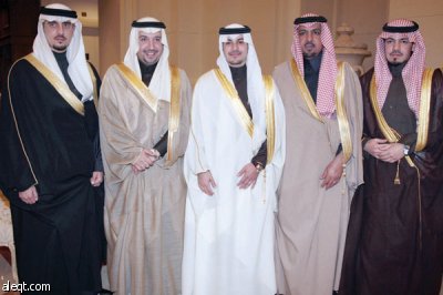 خالد المالك يحتفل بزفاف نجله