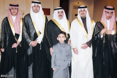 خالد المالك يحتفل بزفاف نجله