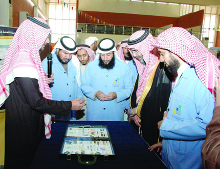 كلية الاتصالات تنظم معرضاً توعوياً موجها للمجتمع