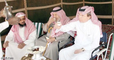 رئيس "المركزي السويدي" يقلب أفكاره عن الأزمة العالمية على ظهور الإبل في رماح