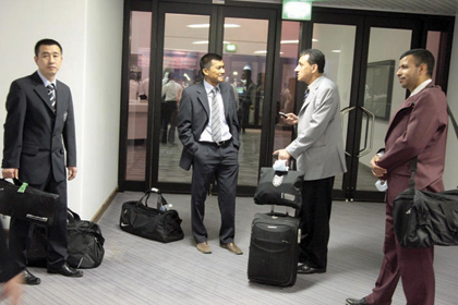 "عاصفة ترابية" تؤجل موقعة الهلال وسابا 22 ساعة