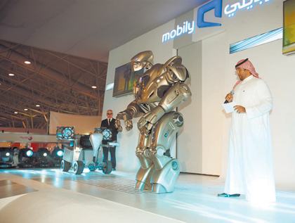 الجيل الرابع والتلفزيون عبر الإنترنت .. أبرز تقنيات "موبايلي" في المعرض