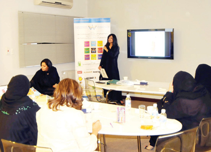 منتدى الشرقية يطلق مكتبة نسائية ثقافية خاصة بسيدات الأعمال